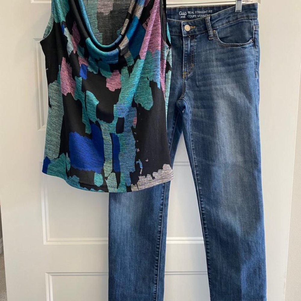 Polera Color Clara Sun Woo (M) + Blue Jeans GAP (6)